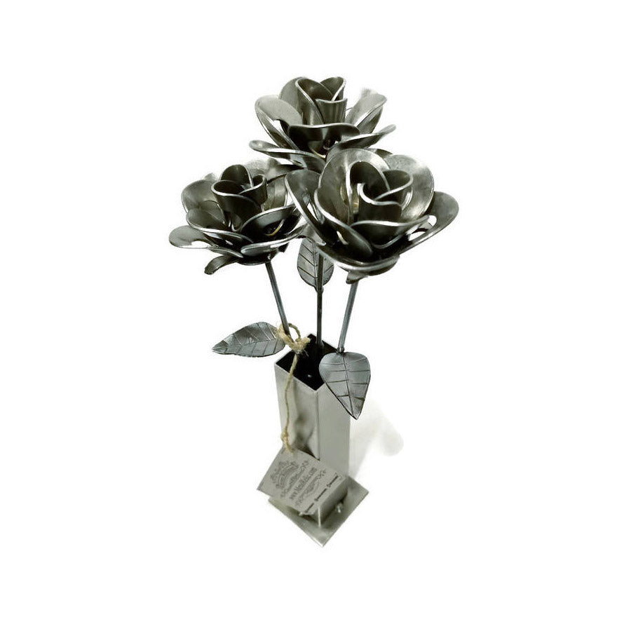 Metal Relic | Welded Steel Sculptures, Metal Roses & Fine Art – MetalRelic
